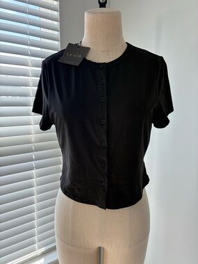 NWT Vestique Le Lis Women's New Ritual Black Button Down Crop Top